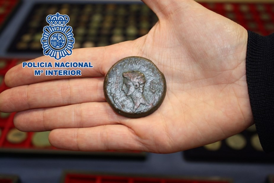 Le Portugal récupère une pièce de monnaie romaine unique au monde dérobée en Espagne