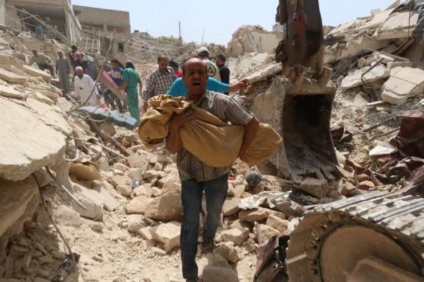 Les Nations-Unies réclament un accès humanitaire urgent aux zones assiégées par les combats en Syrie