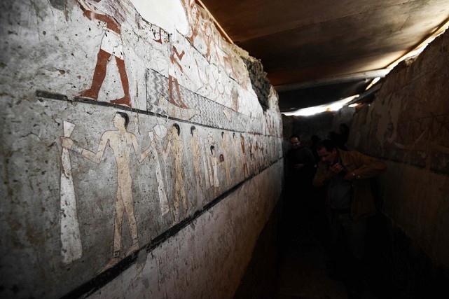 Egypte: Découverte de la tombe d'une prêtresse du temps des pharaons