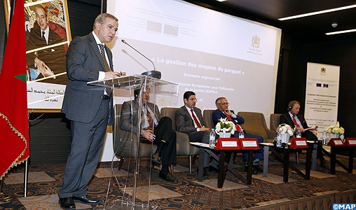 M. Aujjar insiste, à Rabat, sur la nécessité de l'amélioration de l'efficacité de la justice via une gestion rationnelle