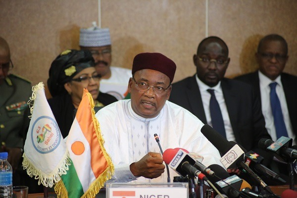 Le président du G5-Sahel condamne les attaques lâches et barbares de Ouagadougou