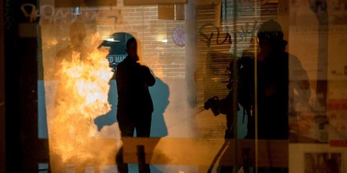 Affrontements avec la police à Madrid suite au décès d’un vendeur à la sauvette sénégalais