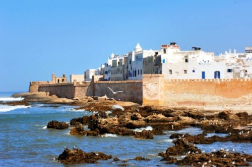 Essaouira : Réalisation de fresques murales célébrant le retour du Maroc à l'UA