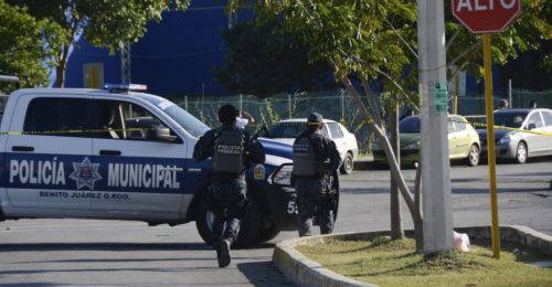 Mexique: trois étudiants disparus depuis plus d'un mois retrouvés assassinés