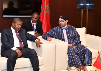 SM le Roi reçoit à Brazzaville le président de la République d'Angola