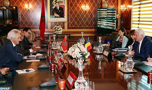 Le ministre des Affaires étrangères roumain s'informe des opportunités d'investissement au Maroc