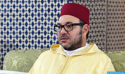 SM le Roi, Amir Al Mouminine, a accompli la prière du Vendredi à la mosquée Tayba à Sala Al Jadida