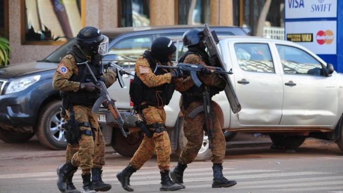 Le Burkina publie une liste de 146 "terroristes activement recherchés"
