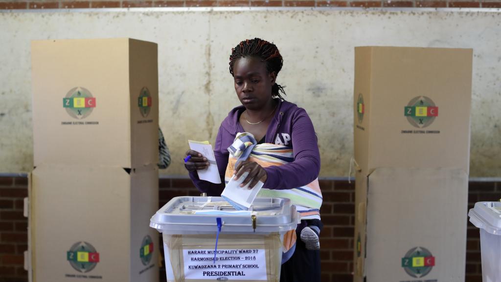 Les Zimbabwéens attendent les résultats du scrutin présidentiel