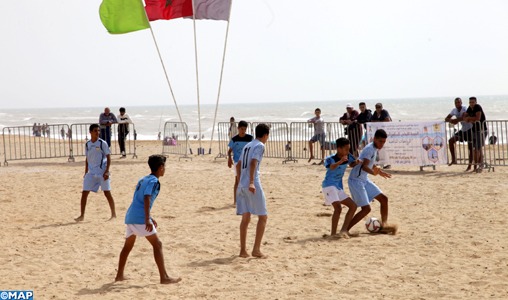 Laâyoune: Lancement de la 1ère édition du programme national sports de plage