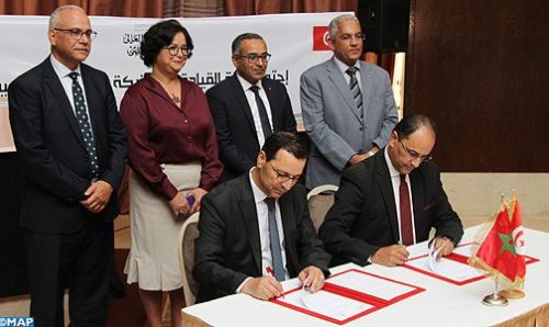 Signature à Tunis d'un accord relatif à la mobilité des universitaires marocains et tunisiens