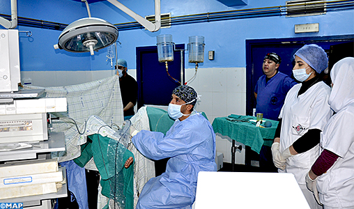 Le centre hospitalier régional de Béni Mellal lance un programme inédit réduisant les délais d’attente en chirurgie