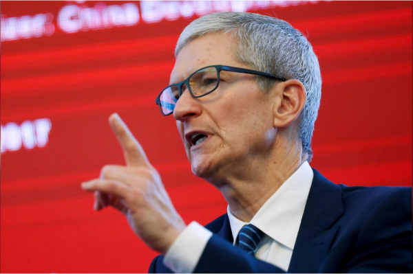 Tim Cook fond rouge