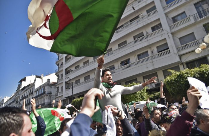 peuple algérien