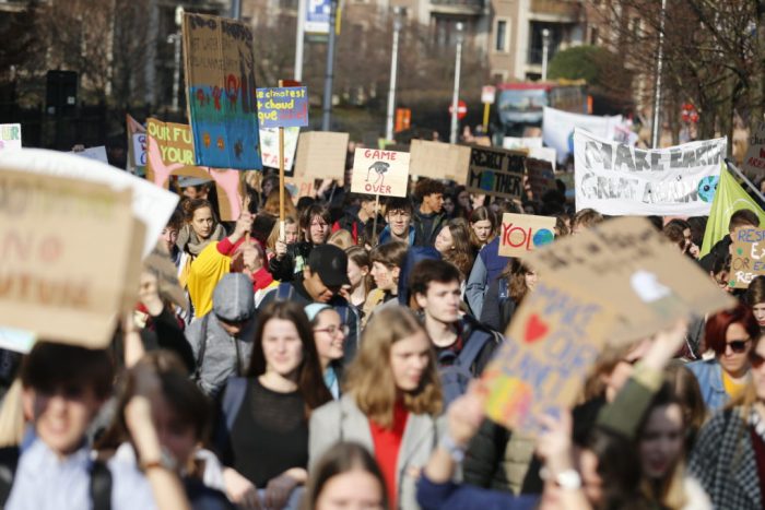 Bruxelles : Nouvelle marche "pour la paix et la justice climatique"