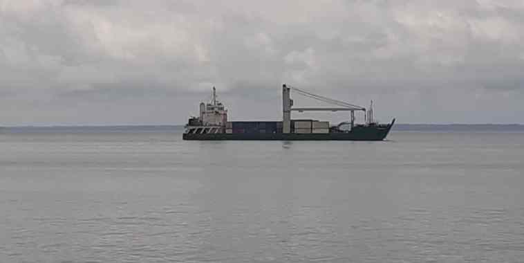 Cinq navires attaqués au large de Libreville entraînant la mort d'un commandant de bord gabonais