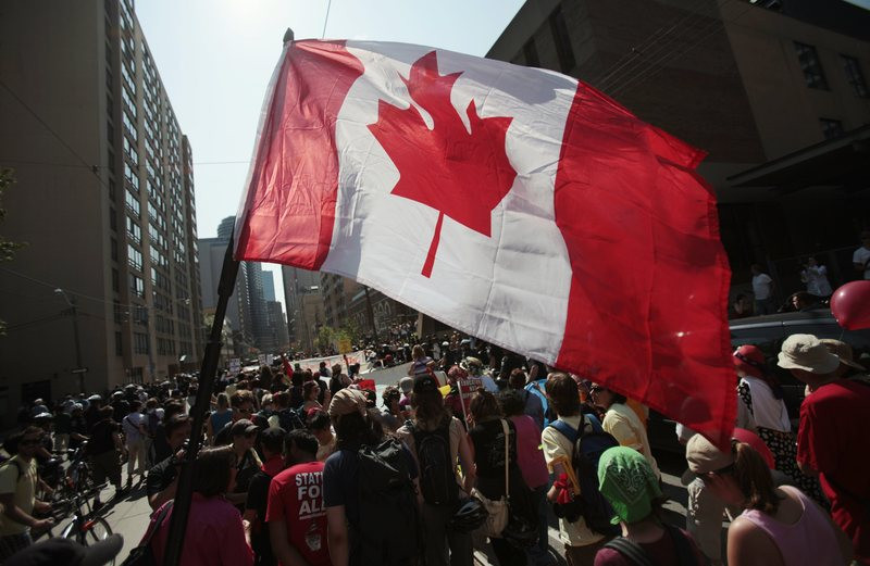 Canada manifestations pour des démarches plus rapides de regroupement