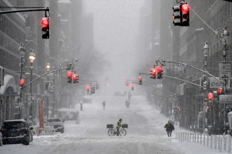 USA Une tempête de neige historique frappe l'ouest de l'État de New York