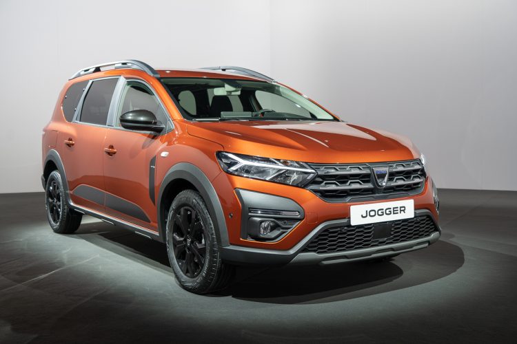 Automobile : Renault présente son nouveau né, le Dacia Jogger