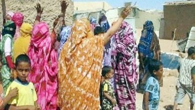 Femmes dans les camps de Tindouf