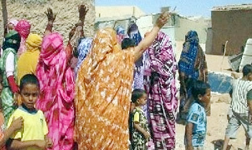 Femmes dans les camps de Tindouf