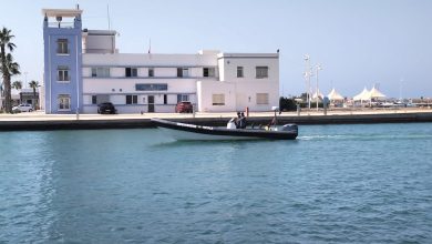 La marine algérienne tire sur deux jetskiis marocains