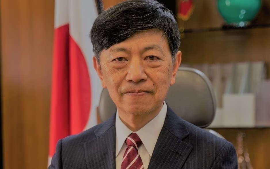 Le diplomate japonais Takashi Shinozuka