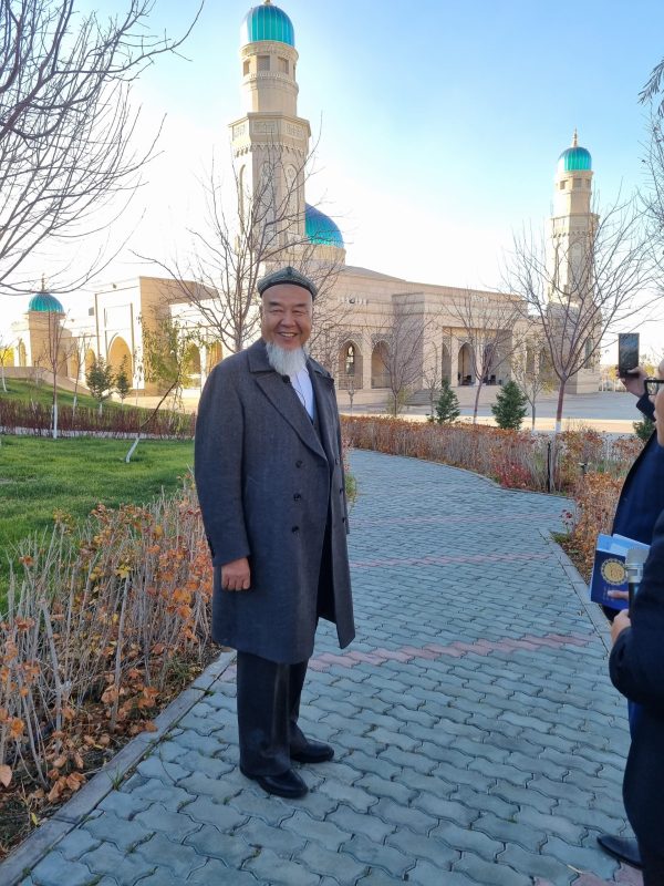 Le directeur de l’institut, islamique du Xinjiang, Abdureqip Tormurniyaz.