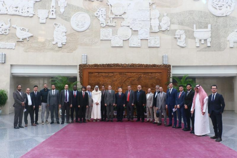 Le ministère des Affaires étrangères de la Chine a tenu, le 30 octobre 2023, un briefing avec 21 participants de 14 pays arabes, dont Maroc représenté par Maroc Diplomatique.