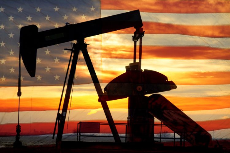 Oil prices are falling due to the increase in US crude oil inventories