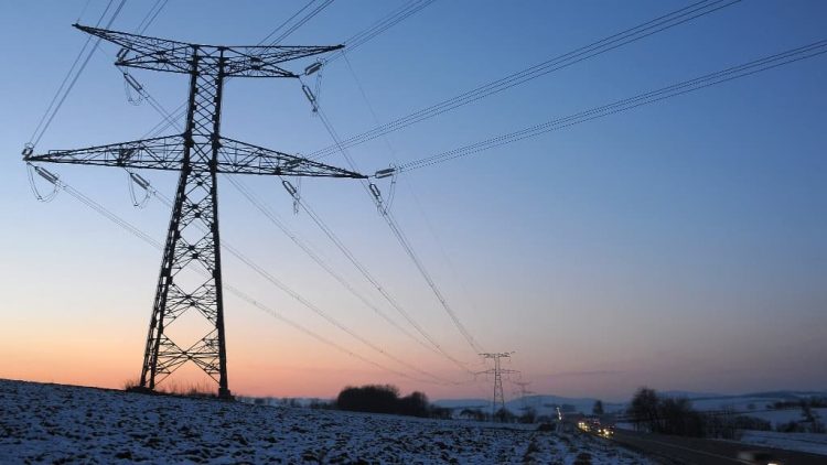 USA: Plus de 300.000 foyers privés d’électricité au Michigan après de violentes tempêtes