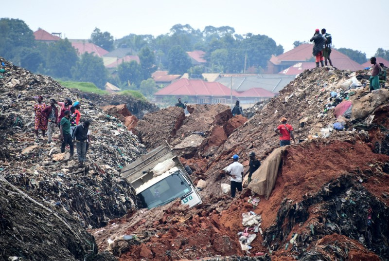 Ouganda: le bilan du glissement de terrain grimpe à 23 morts