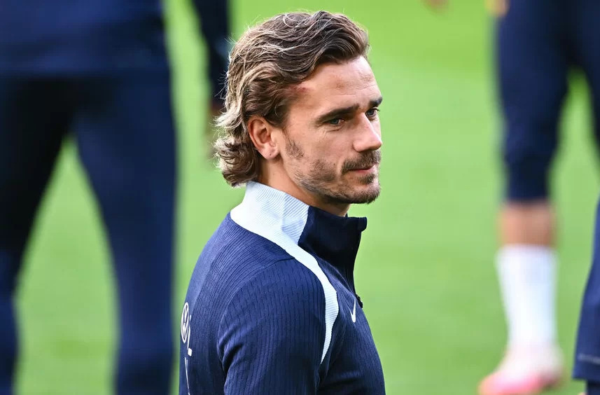 Equipe de France: Antoine Griezmann annonce sa retraite internationale