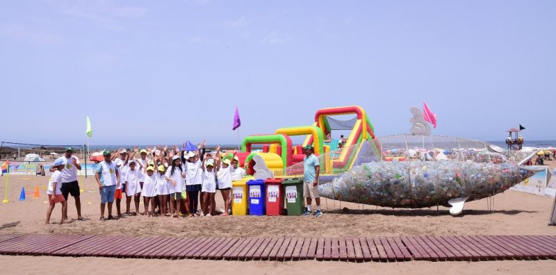 Forte mobilisation de l’ONEE à la plage de Bouznika dans le cadre de la campagne « Plages Propres 2024 »