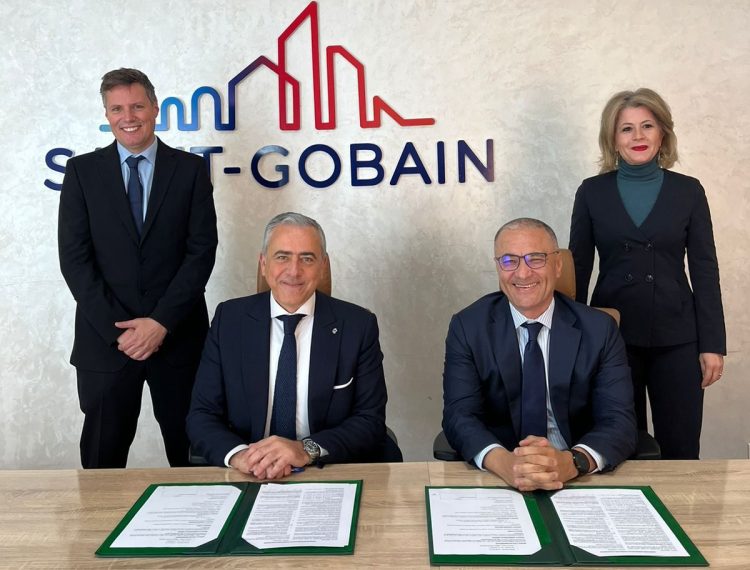 Saint-Gobain